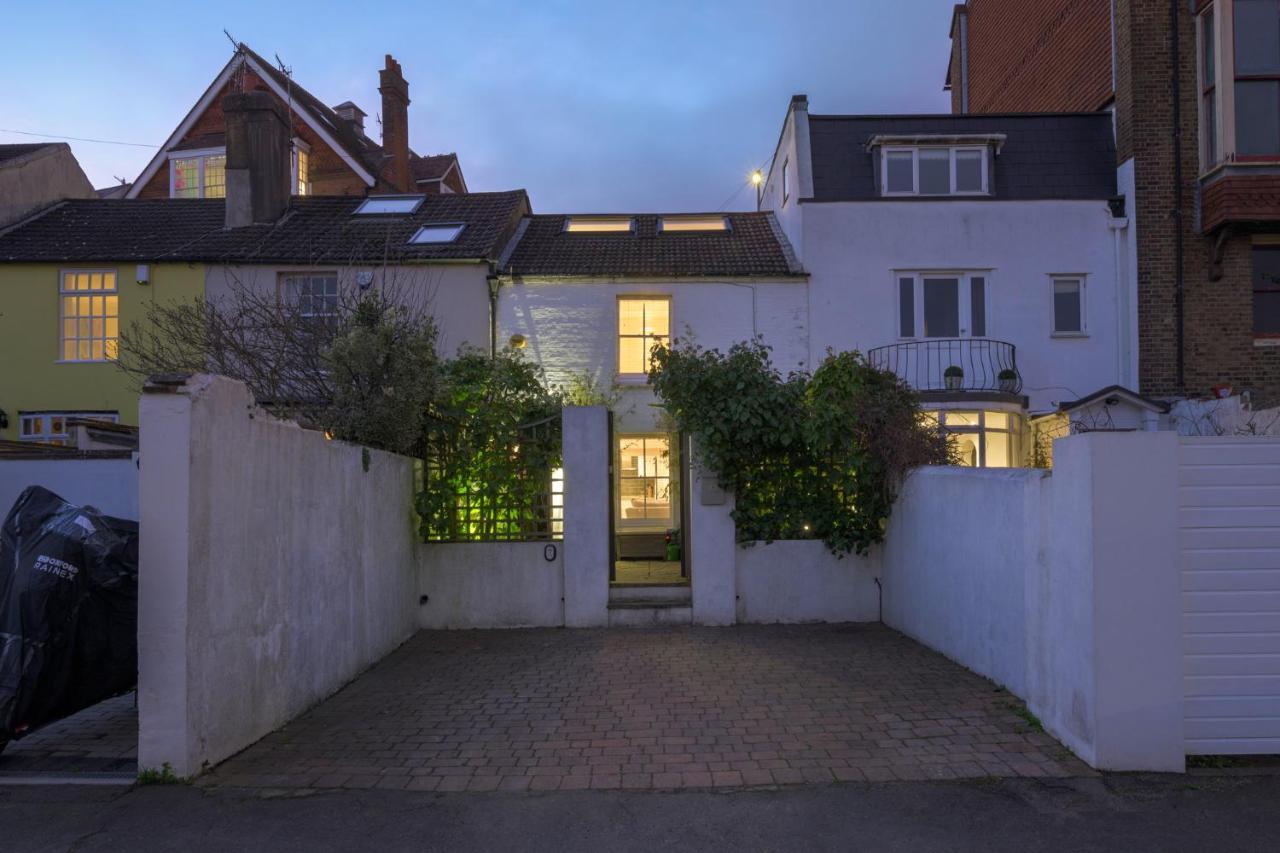 Bird Sisters Cottage Hove Exterior foto